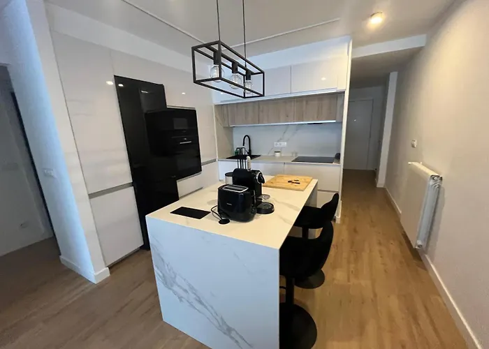 Susurros Del Cantabrico * Χιχόν